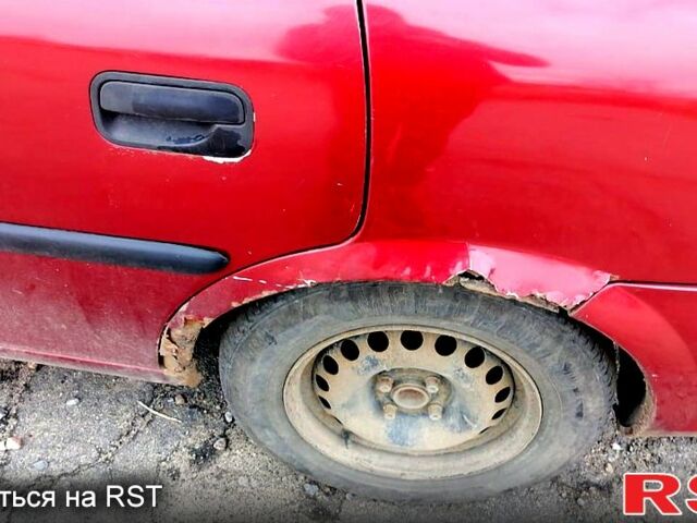 Опель Вектра, объемом двигателя 1.6 л и пробегом 390 тыс. км за 1100 $, фото 1 на Automoto.ua