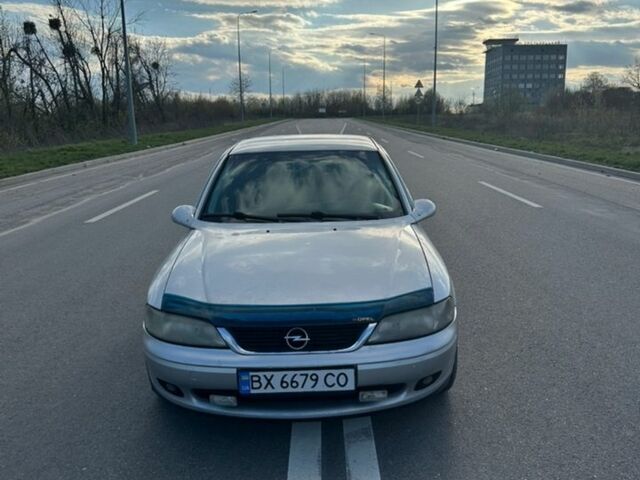 Опель Вектра, объемом двигателя 2.2 л и пробегом 420 тыс. км за 2500 $, фото 1 на Automoto.ua