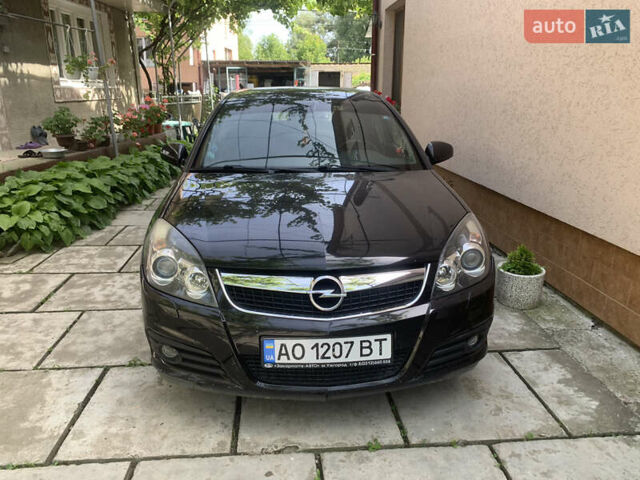 Опель Вектра, объемом двигателя 2.2 л и пробегом 206 тыс. км за 5300 $, фото 1 на Automoto.ua