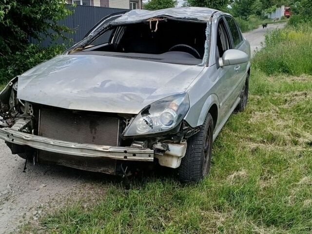 Опель Вектра, объемом двигателя 2.2 л и пробегом 247 тыс. км за 2000 $, фото 1 на Automoto.ua
