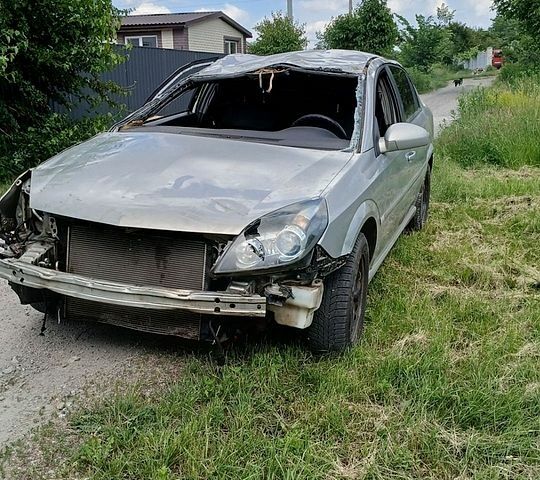 Опель Вектра, объемом двигателя 2.2 л и пробегом 247 тыс. км за 2000 $, фото 1 на Automoto.ua