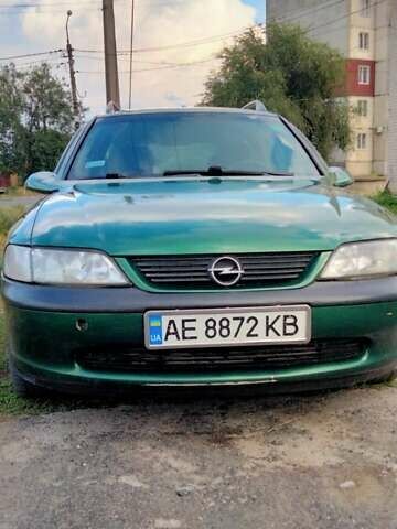Опель Вектра, объемом двигателя 1.8 л и пробегом 436 тыс. км за 2700 $, фото 1 на Automoto.ua