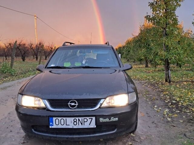 Опель Вектра, объемом двигателя 1.6 л и пробегом 294 тыс. км за 565 $, фото 1 на Automoto.ua