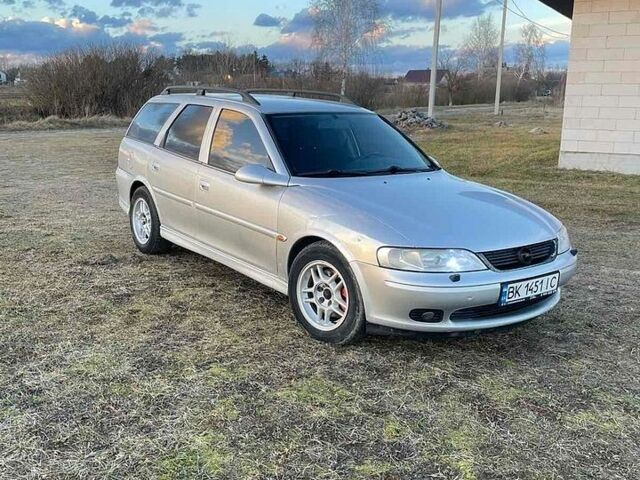 Опель Вектра, объемом двигателя 2 л и пробегом 330 тыс. км за 2950 $, фото 1 на Automoto.ua