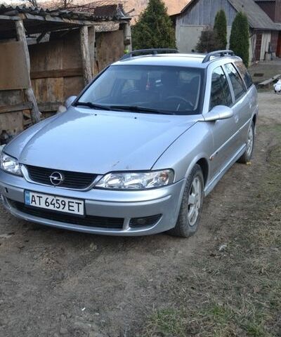 Опель Вектра, объемом двигателя 2.2 л и пробегом 346 тыс. км за 2300 $, фото 1 на Automoto.ua