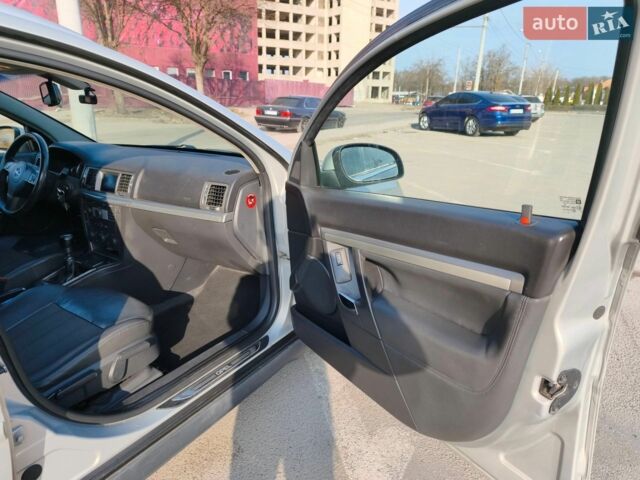 Опель Вектра, об'ємом двигуна 1.9 л та пробігом 252 тис. км за 4500 $, фото 1 на Automoto.ua