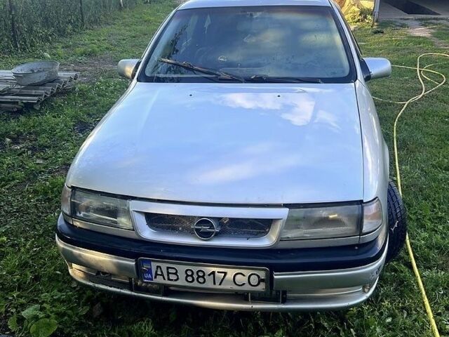 Сірий Опель Вектра, об'ємом двигуна 2 л та пробігом 517 тис. км за 1104 $, фото 1 на Automoto.ua