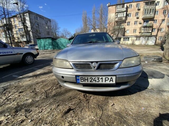 Серый Опель Вектра, объемом двигателя 2 л и пробегом 200 тыс. км за 2600 $, фото 1 на Automoto.ua