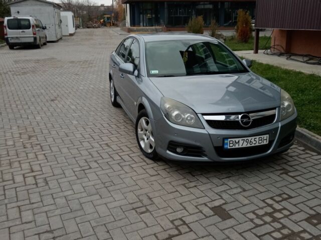 Серый Опель Вектра, объемом двигателя 2 л и пробегом 223 тыс. км за 5250 $, фото 1 на Automoto.ua