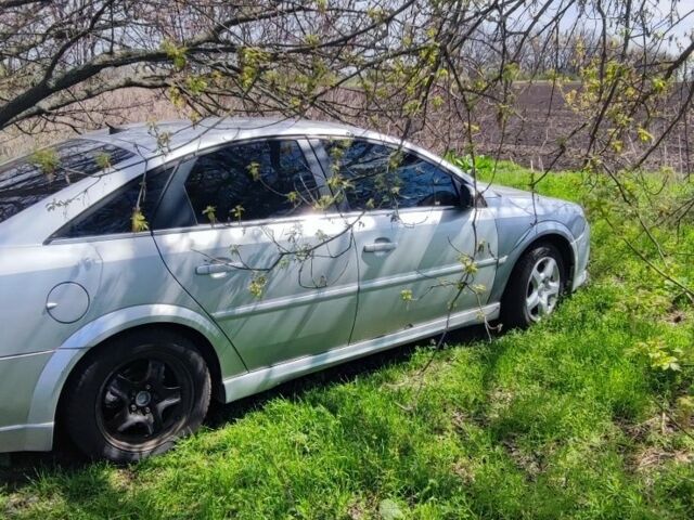 Серый Опель Вектра, объемом двигателя 1.9 л и пробегом 355 тыс. км за 3500 $, фото 1 на Automoto.ua