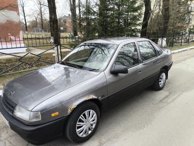 Сірий Опель Вектра, об'ємом двигуна 1.4 л та пробігом 343 тис. км за 899 $, фото 1 на Automoto.ua