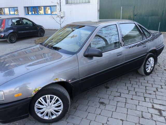 Сірий Опель Вектра, об'ємом двигуна 1.6 л та пробігом 343 тис. км за 995 $, фото 1 на Automoto.ua