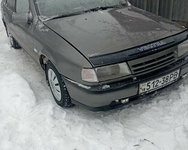 Сірий Опель Вектра, об'ємом двигуна 2 л та пробігом 284 тис. км за 900 $, фото 1 на Automoto.ua