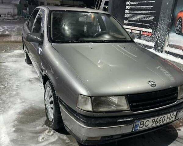 Сірий Опель Вектра, об'ємом двигуна 2 л та пробігом 300 тис. км за 1500 $, фото 1 на Automoto.ua