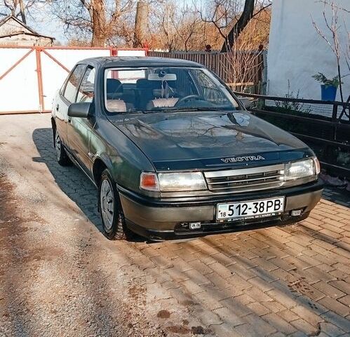 Серый Опель Вектра, объемом двигателя 2 л и пробегом 284 тыс. км за 800 $, фото 1 на Automoto.ua