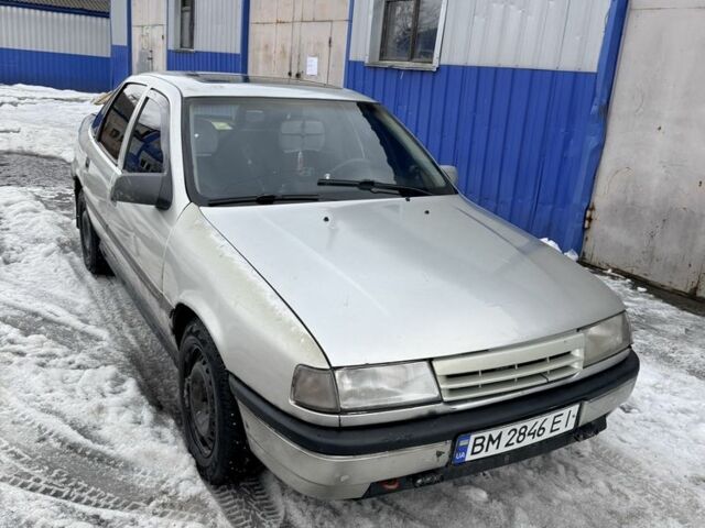 Серый Опель Вектра, объемом двигателя 2 л и пробегом 499 тыс. км за 850 $, фото 1 на Automoto.ua