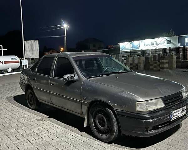 Серый Опель Вектра, объемом двигателя 1.8 л и пробегом 480 тыс. км за 700 $, фото 1 на Automoto.ua