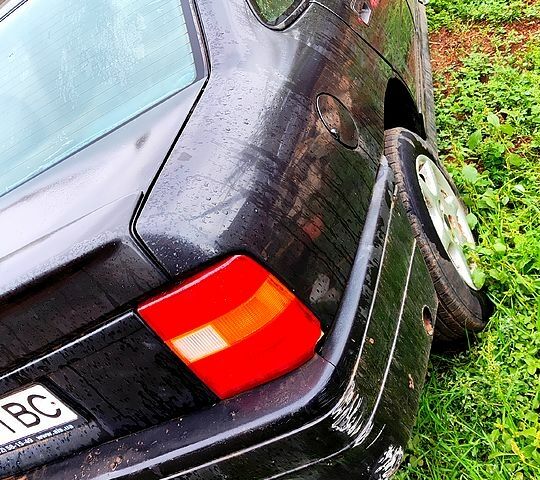 Сірий Опель Вектра, об'ємом двигуна 2 л та пробігом 358 тис. км за 800 $, фото 1 на Automoto.ua