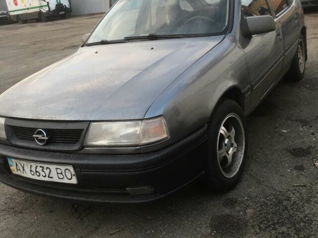 Сірий Опель Вектра, об'ємом двигуна 1.6 л та пробігом 380 тис. км за 1100 $, фото 1 на Automoto.ua