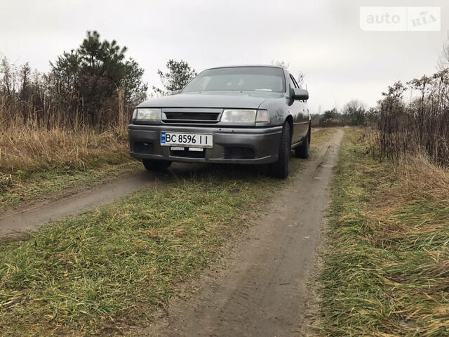 Серый Опель Вектра, объемом двигателя 1.7 л и пробегом 500 тыс. км за 1700 $, фото 1 на Automoto.ua
