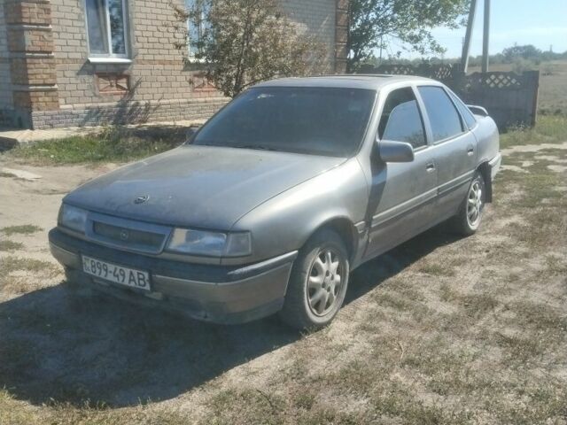 Сірий Опель Вектра, об'ємом двигуна 2 л та пробігом 111 тис. км за 1250 $, фото 1 на Automoto.ua