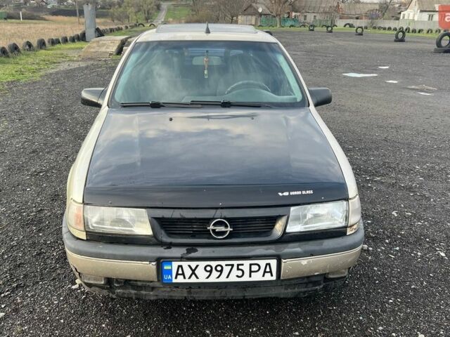 Сірий Опель Вектра, об'ємом двигуна 2 л та пробігом 643 тис. км за 1200 $, фото 1 на Automoto.ua