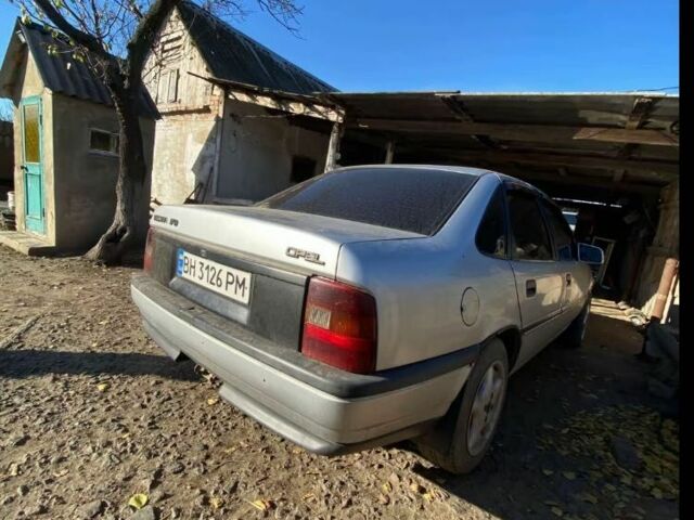 Сірий Опель Вектра, об'ємом двигуна 1.7 л та пробігом 3 тис. км за 1600 $, фото 1 на Automoto.ua