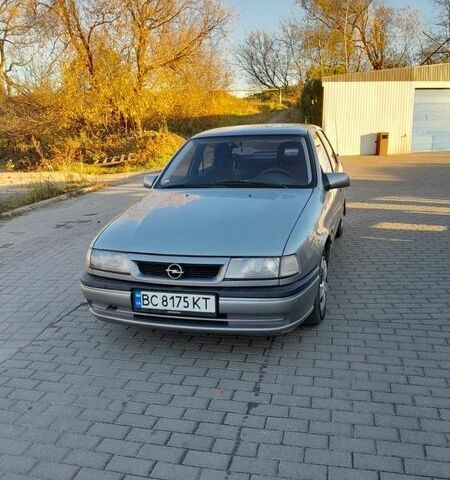 Сірий Опель Вектра, об'ємом двигуна 1.6 л та пробігом 337 тис. км за 1700 $, фото 1 на Automoto.ua