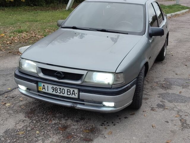 Опель Вектра 1993 в Погребище на Automoto.ua Серый Опель Вектра, объемом двигателя 1 л и пробегом 250 тыс. км за 1200 $, фото 1 на Automoto.ua