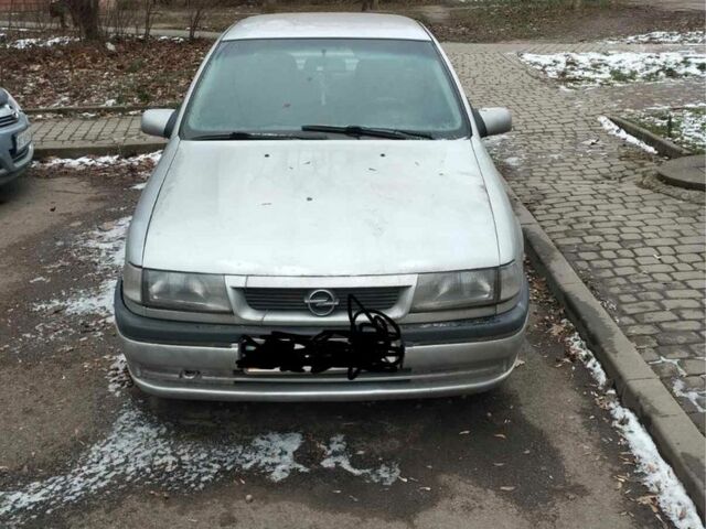Серый Опель Вектра, объемом двигателя 0 л и пробегом 100 тыс. км за 700 $, фото 1 на Automoto.ua