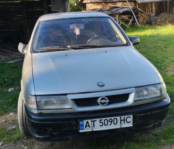 Серый Опель Вектра, объемом двигателя 1.8 л и пробегом 270 тыс. км за 1200 $, фото 1 на Automoto.ua
