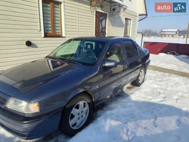 Серый Опель Вектра, объемом двигателя 1.6 л и пробегом 290 тыс. км за 1499 $, фото 1 на Automoto.ua