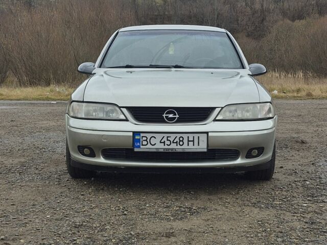 Сірий Опель Вектра, об'ємом двигуна 1.8 л та пробігом 267 тис. км за 1850 $, фото 1 на Automoto.ua