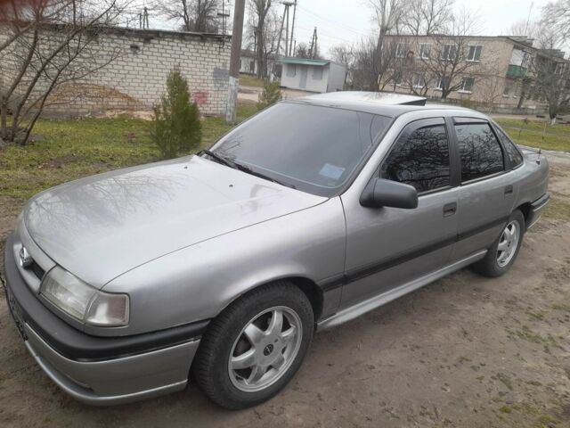 Серый Опель Вектра, объемом двигателя 1.8 л и пробегом 218 тыс. км за 2700 $, фото 1 на Automoto.ua