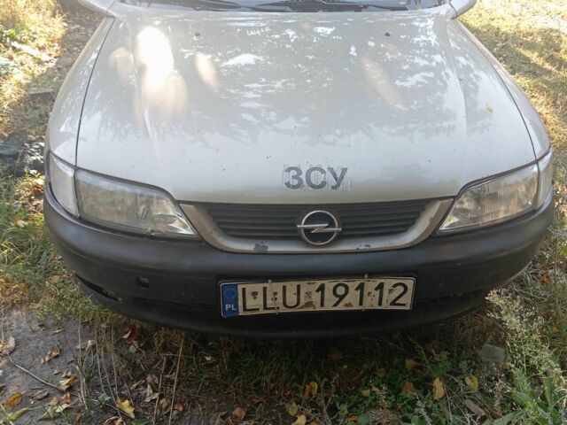 Сірий Опель Вектра, об'ємом двигуна 1.8 л та пробігом 270 тис. км за 1309 $, фото 1 на Automoto.ua