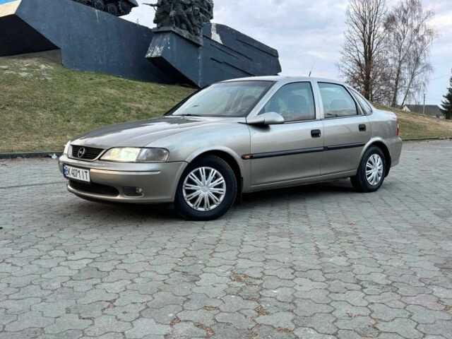 Сірий Опель Вектра, об'ємом двигуна 1.6 л та пробігом 299 тис. км за 2650 $, фото 1 на Automoto.ua