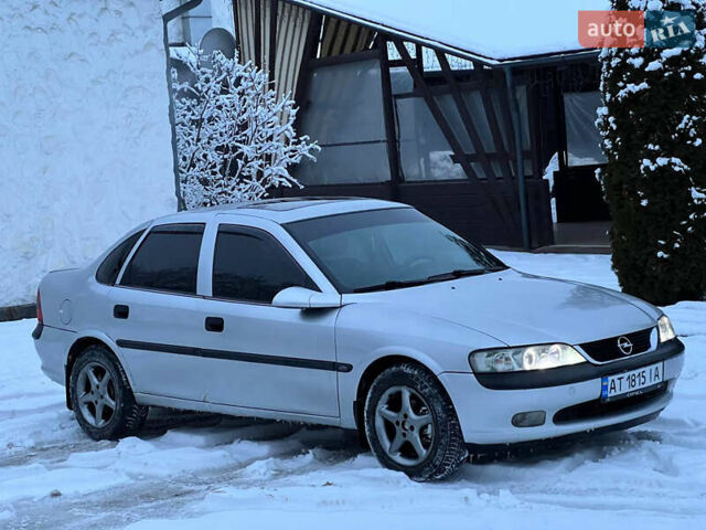 Серый Опель Вектра, объемом двигателя 1.6 л и пробегом 286 тыс. км за 2500 $, фото 1 на Automoto.ua