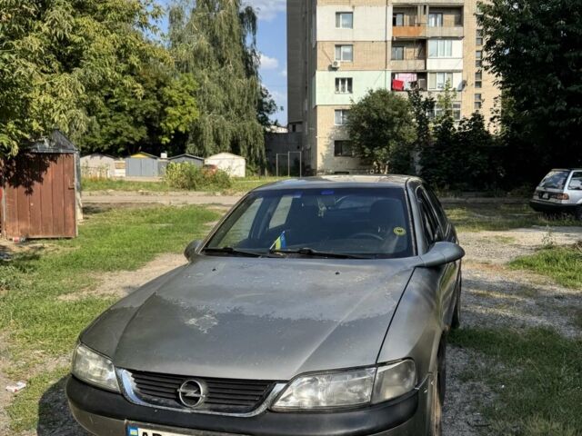 Сірий Опель Вектра, об'ємом двигуна 1.6 л та пробігом 459 тис. км за 1800 $, фото 1 на Automoto.ua