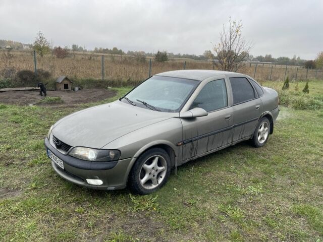 Сірий Опель Вектра, об'ємом двигуна 1.8 л та пробігом 500 тис. км за 800 $, фото 1 на Automoto.ua