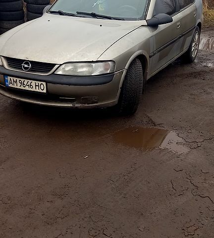 Сірий Опель Вектра, об'ємом двигуна 2.5 л та пробігом 339 тис. км за 2200 $, фото 1 на Automoto.ua