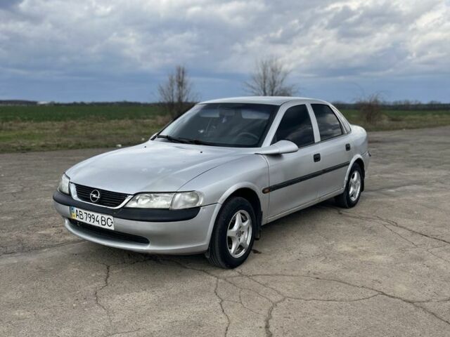 Серый Опель Вектра, объемом двигателя 1.6 л и пробегом 400 тыс. км за 1600 $, фото 1 на Automoto.ua