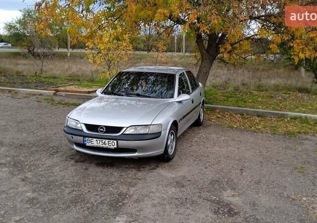 Опель Вектра 1997 в Вознесенске на Automoto.ua Серый Опель Вектра, объемом двигателя 1.6 л и пробегом 30 тыс. км за 2500 $, фото 1 на Automoto.ua