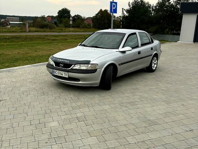 Сірий Опель Вектра, об'ємом двигуна 1.6 л та пробігом 0 тис. км за 2500 $, фото 1 на Automoto.ua