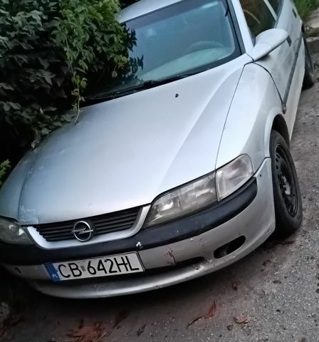 Серый Опель Вектра, объемом двигателя 2 л и пробегом 350 тыс. км за 897 $, фото 1 на Automoto.ua