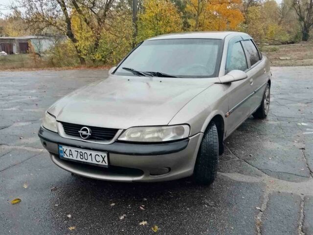 Сірий Опель Вектра, об'ємом двигуна 2 л та пробігом 333 тис. км за 1400 $, фото 1 на Automoto.ua