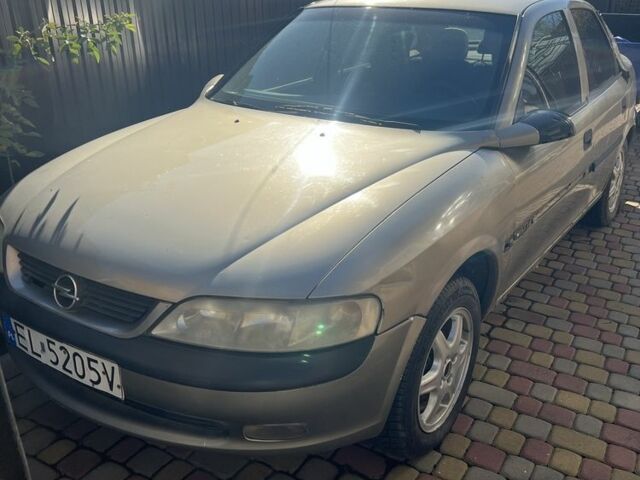 Сірий Опель Вектра, об'ємом двигуна 1.6 л та пробігом 210 тис. км за 800 $, фото 1 на Automoto.ua