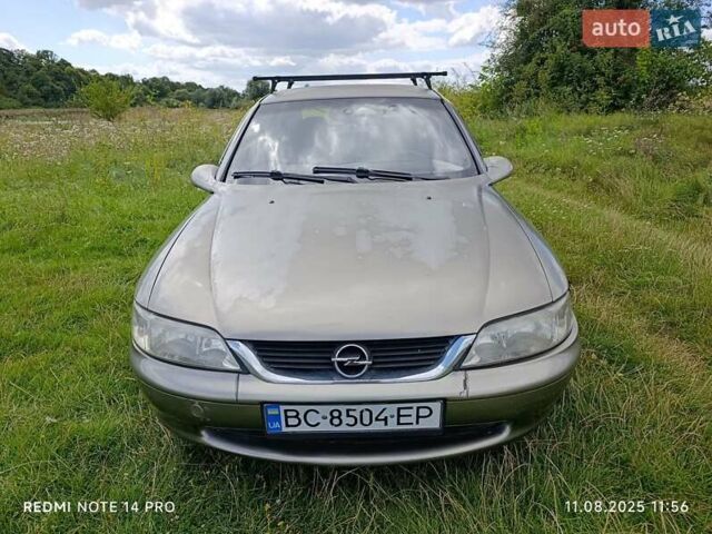 Сірий Опель Вектра, об'ємом двигуна 1.6 л та пробігом 328 тис. км за 2200 $, фото 1 на Automoto.ua