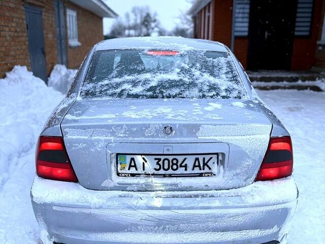 Серый Опель Вектра, объемом двигателя 1.8 л и пробегом 0 тыс. км за 2350 $, фото 1 на Automoto.ua
