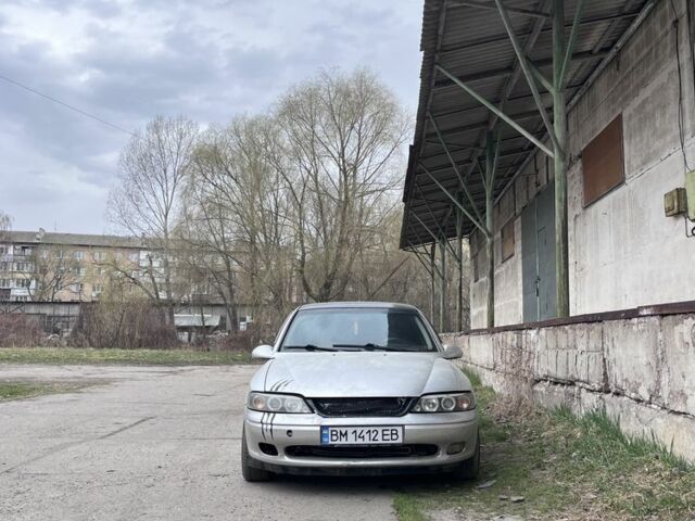 Серый Опель Вектра, объемом двигателя 2 л и пробегом 350 тыс. км за 2200 $, фото 1 на Automoto.ua