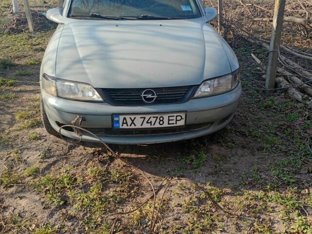 Сірий Опель Вектра, об'ємом двигуна 1.8 л та пробігом 3 тис. км за 903 $, фото 1 на Automoto.ua